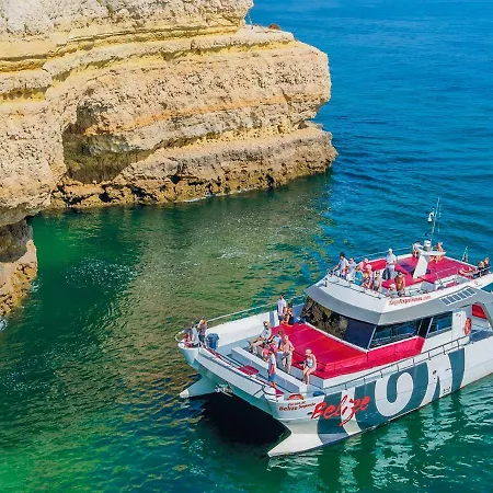 فيلة Luxury Pescadinha Near Beach, *