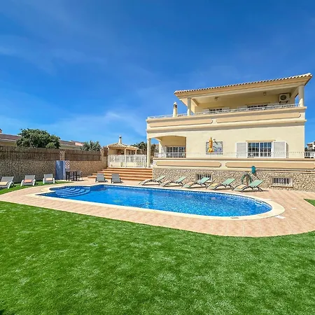 Luxury Pescadinha Near Beach, فيلة البوفيرا