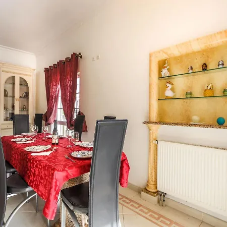 Luxury Pescadinha Near Beach, * Αλμπουφέιρα